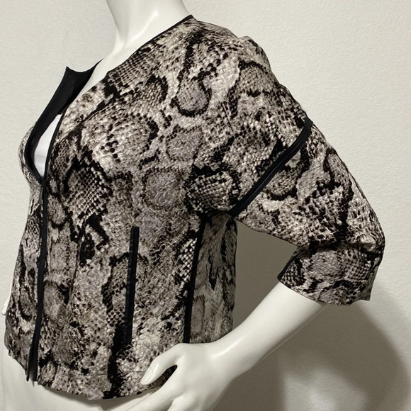 BCBGMaxAzria “Emil” Snake Print Crop Jacket - Picture 3 of 8